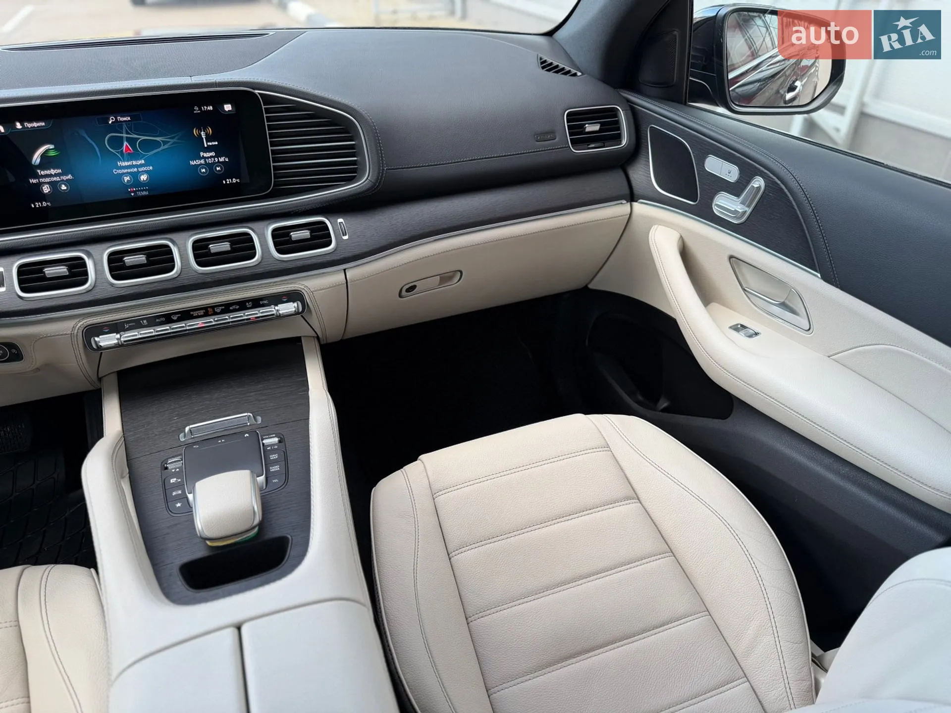 2022 Mercedes-Benz GLE - мініатюра 24