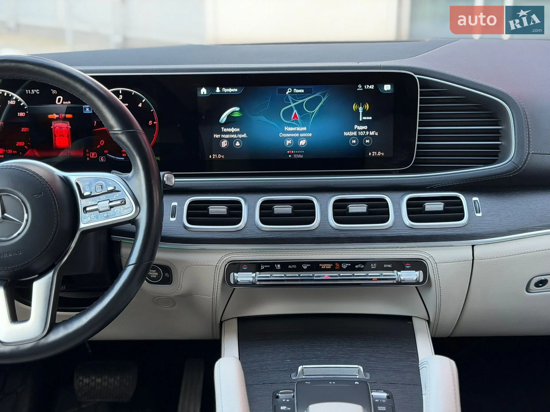 2022 Mercedes-Benz GLE - мініатюра 30