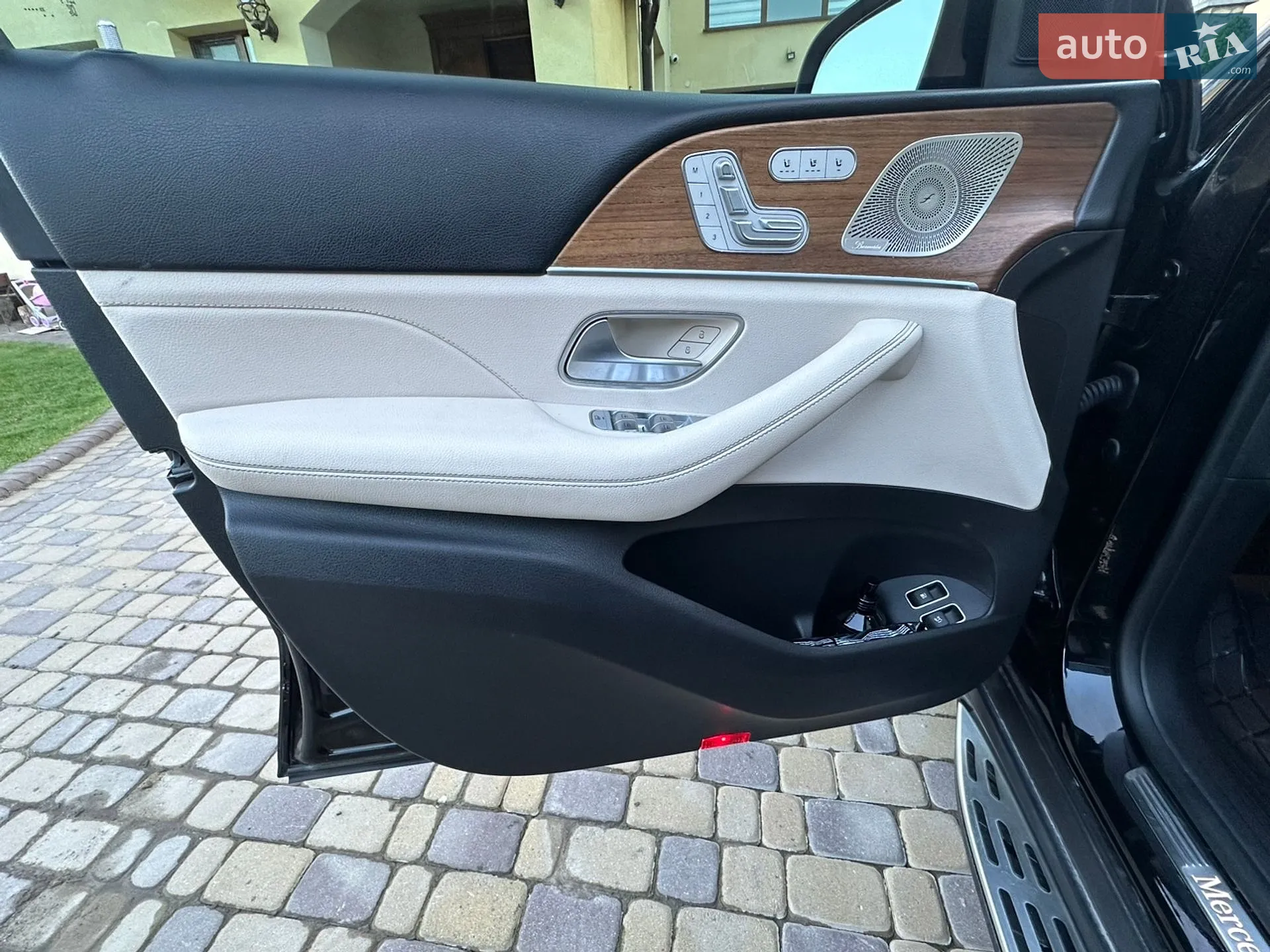 2023 Mercedes-Benz GLE - мініатюра 8