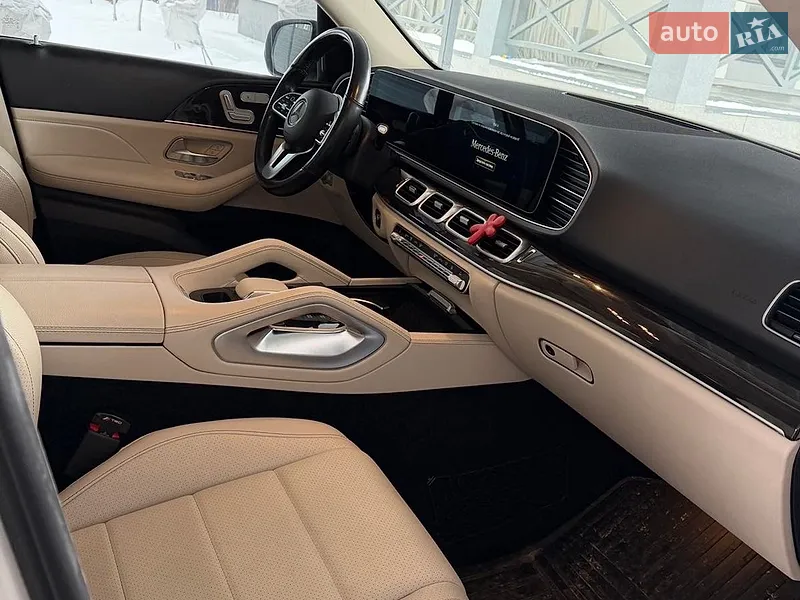 Mercedes-Benz GLE-Class 2021