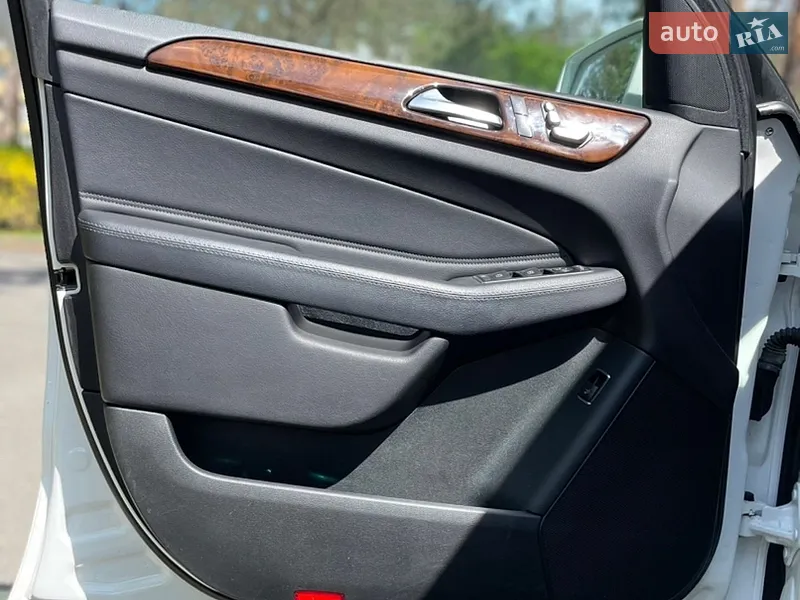 Mercedes-Benz GLE-Class 2015 VIN WDC1660041A628492 фото оголошення 27 з 67