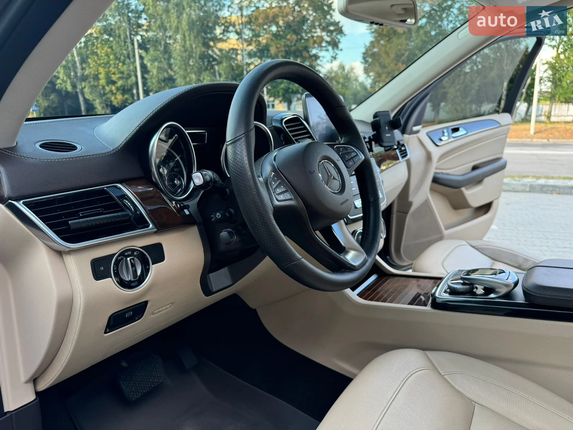 2018 Mercedes-Benz GLE - мініатюра 71