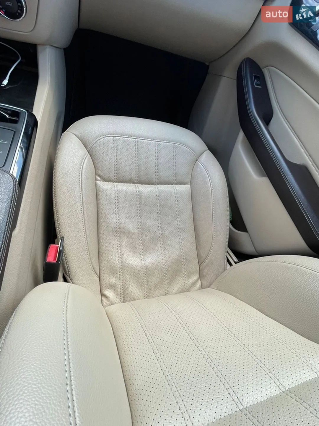 2016 Mercedes-Benz GLE - мініатюра 17