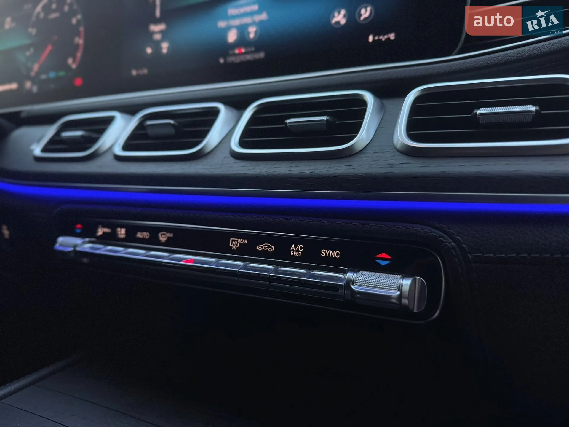 2019 Mercedes-Benz GLE - мініатюра 70