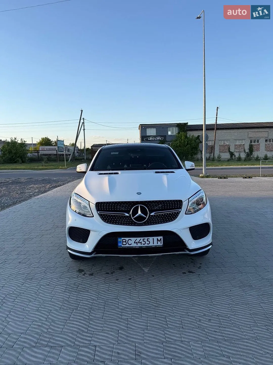 2016 Mercedes-Benz GLE - мініатюра 2