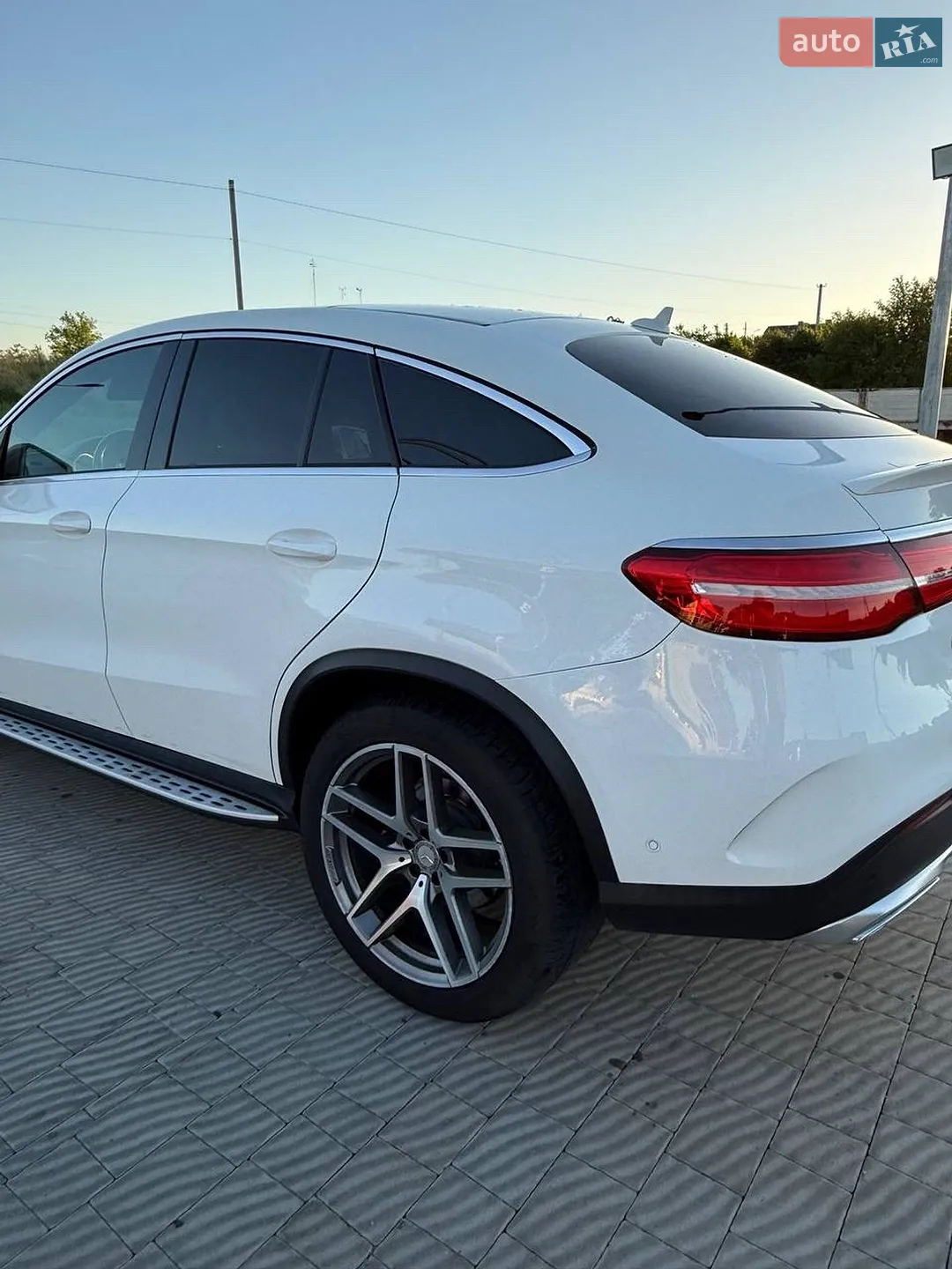 2016 Mercedes-Benz GLE - мініатюра 11