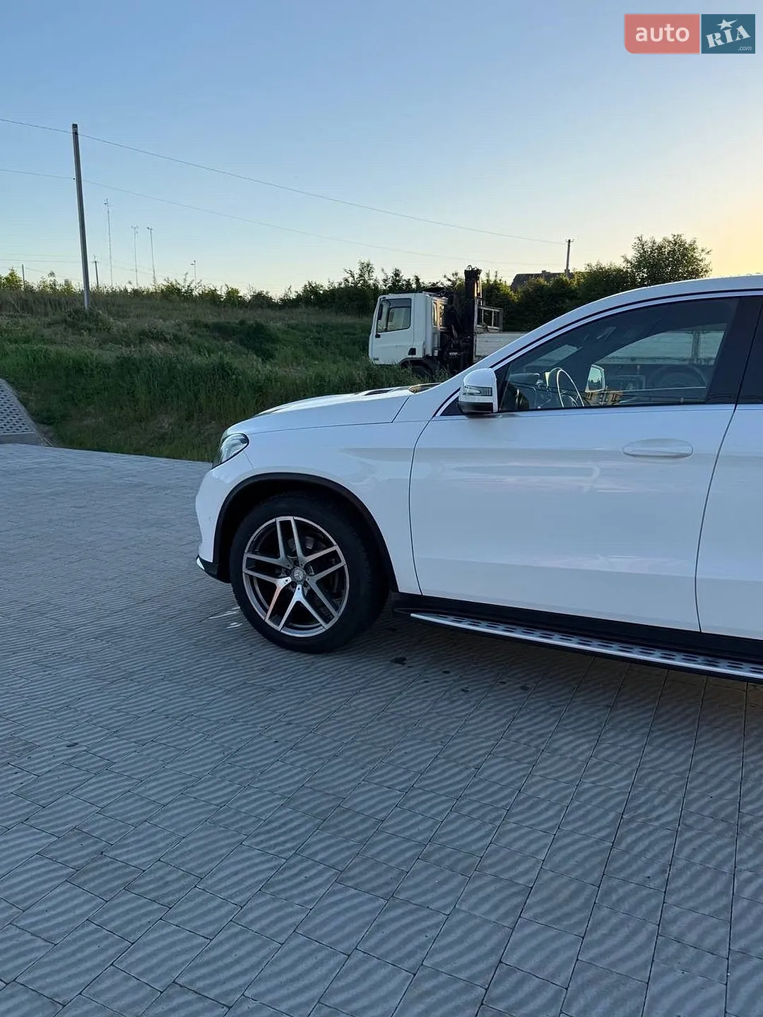 2016 Mercedes-Benz GLE - мініатюра 13