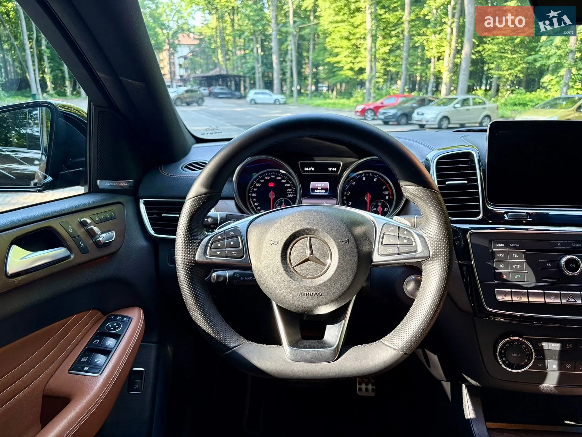 2017 Mercedes-Benz GLE - мініатюра 10