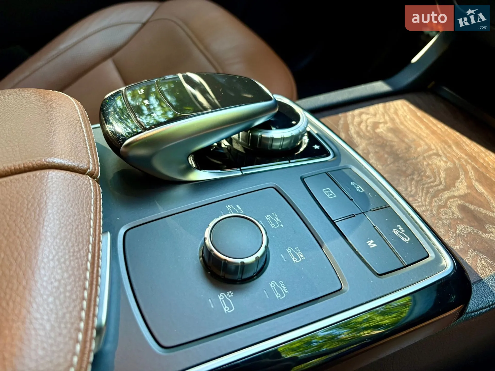 2017 Mercedes-Benz GLE - мініатюра 15