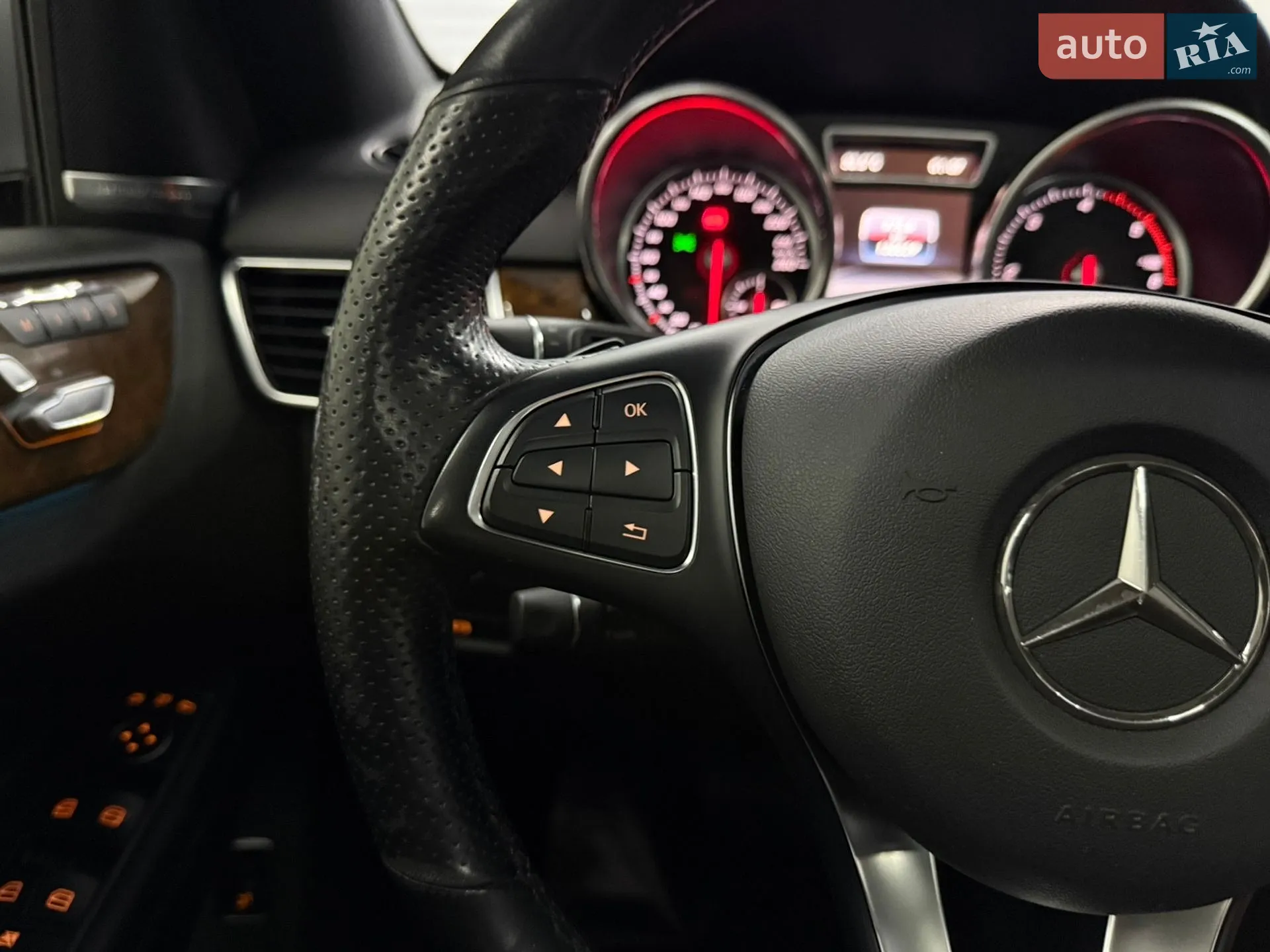 2015 Mercedes-Benz GLE - мініатюра 13