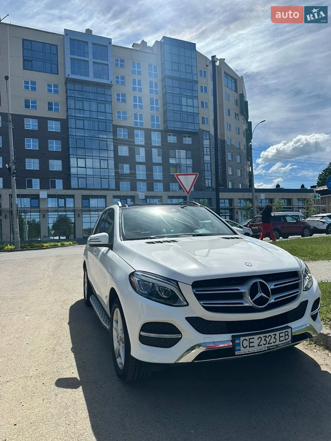 2016 Mercedes-Benz GLE - мініатюра 29