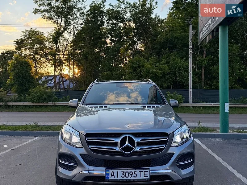 Mercedes-Benz GLE-Class