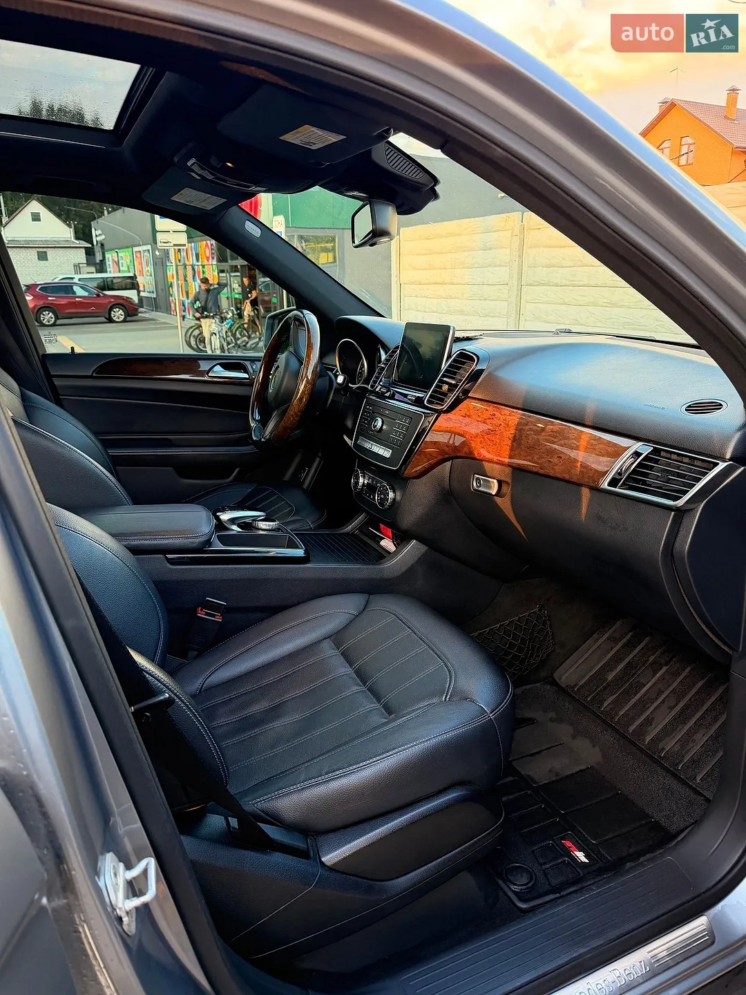 2015 Mercedes-Benz GLE - мініатюра 9