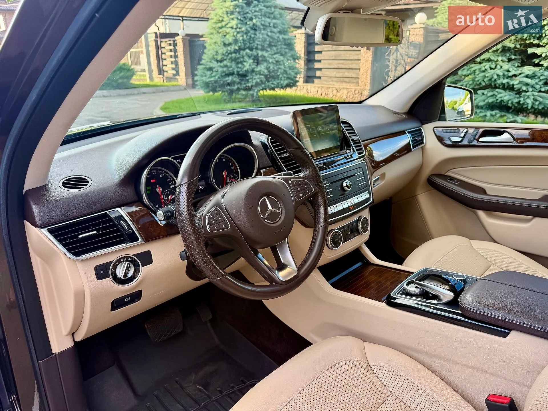 2016 Mercedes-Benz GLE - мініатюра 94