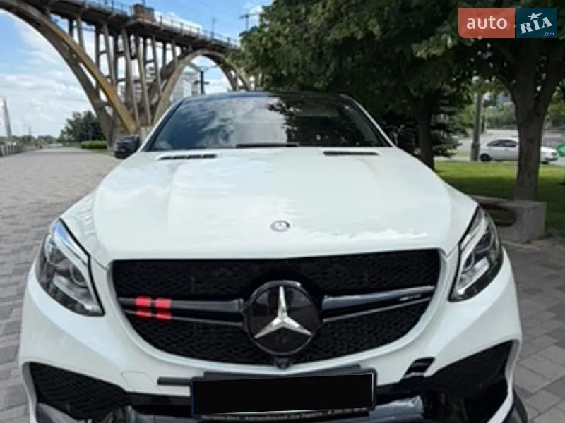 Mercedes-Benz GLE-Class