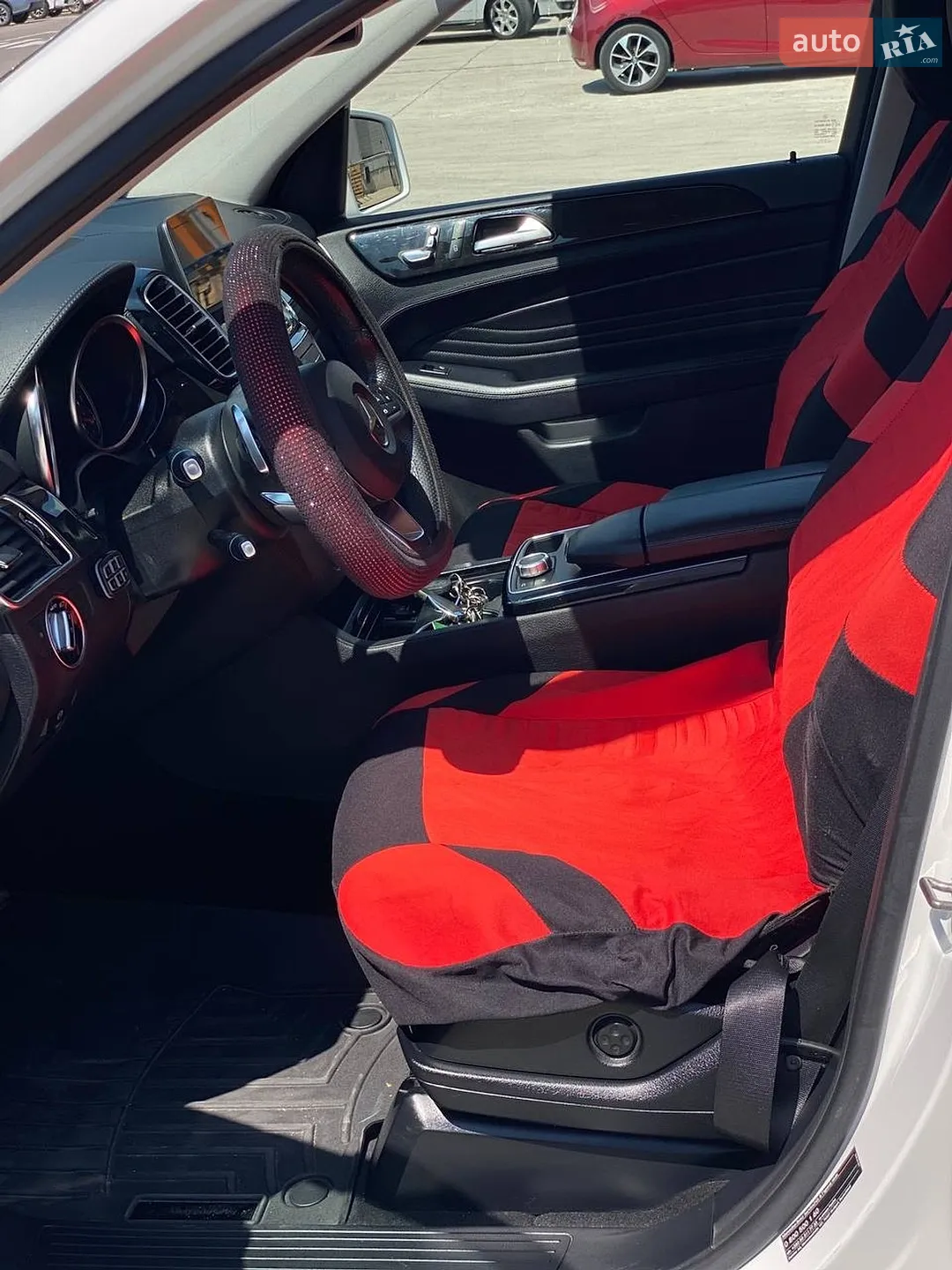 2018 Mercedes-Benz GLE - мініатюра 26