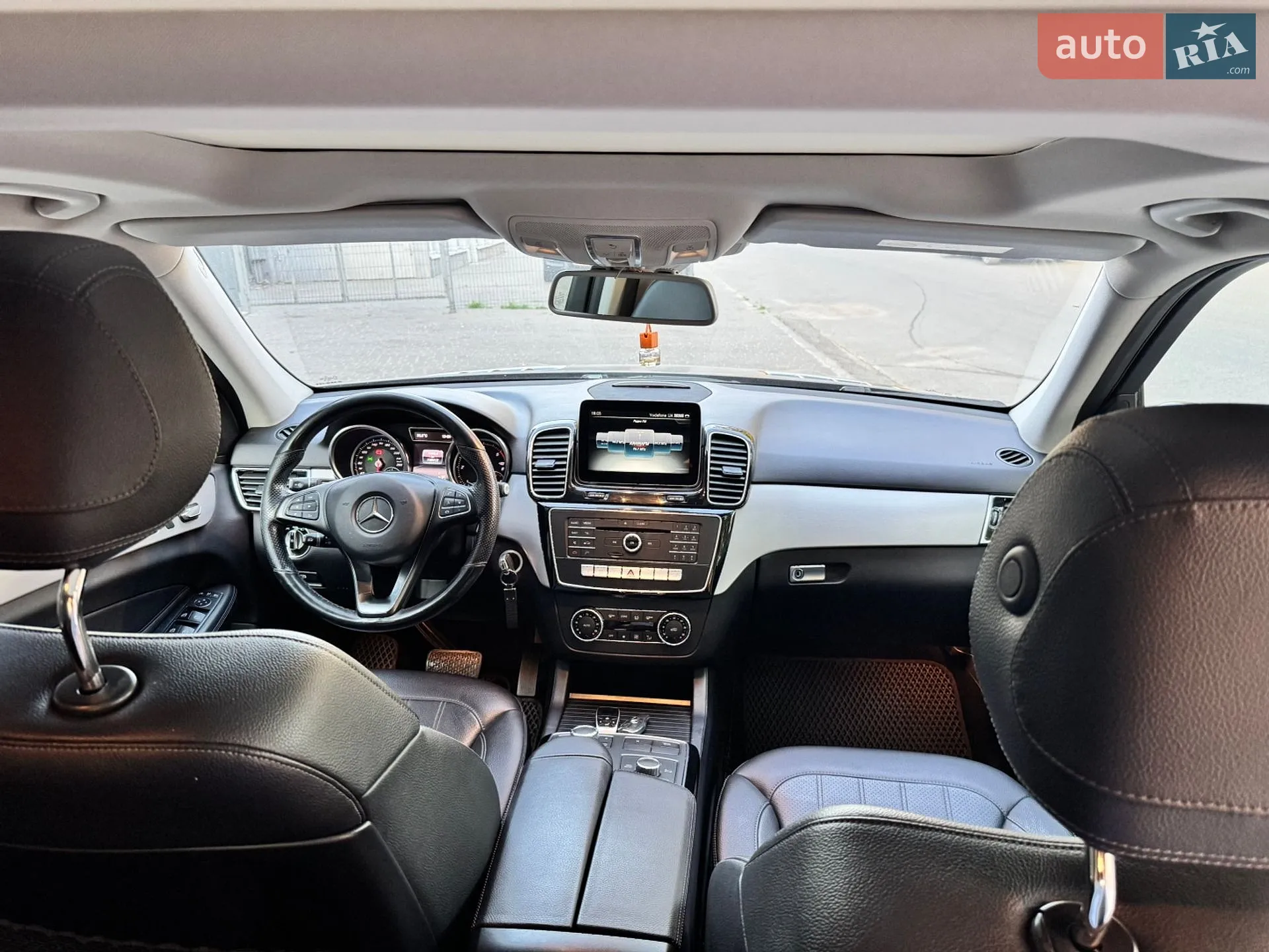2016 Mercedes-Benz GLE - мініатюра 57