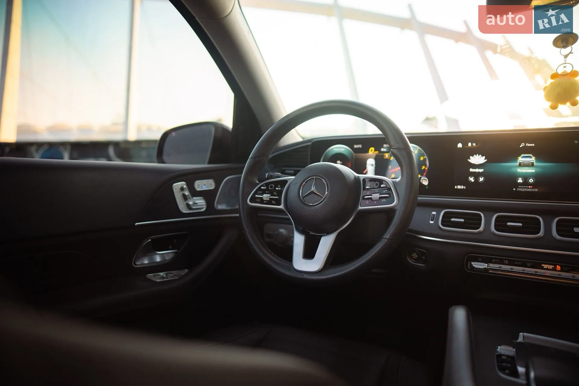 2020 Mercedes-Benz GLE - мініатюра 24