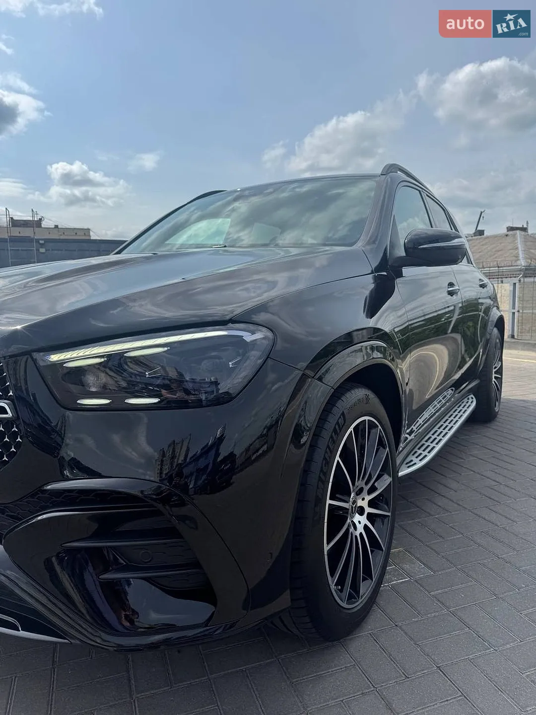 Mercedes-Benz GLE-Class 2023 VIN W1NFB3DB8RB100570 фото оголошення 4 з 30