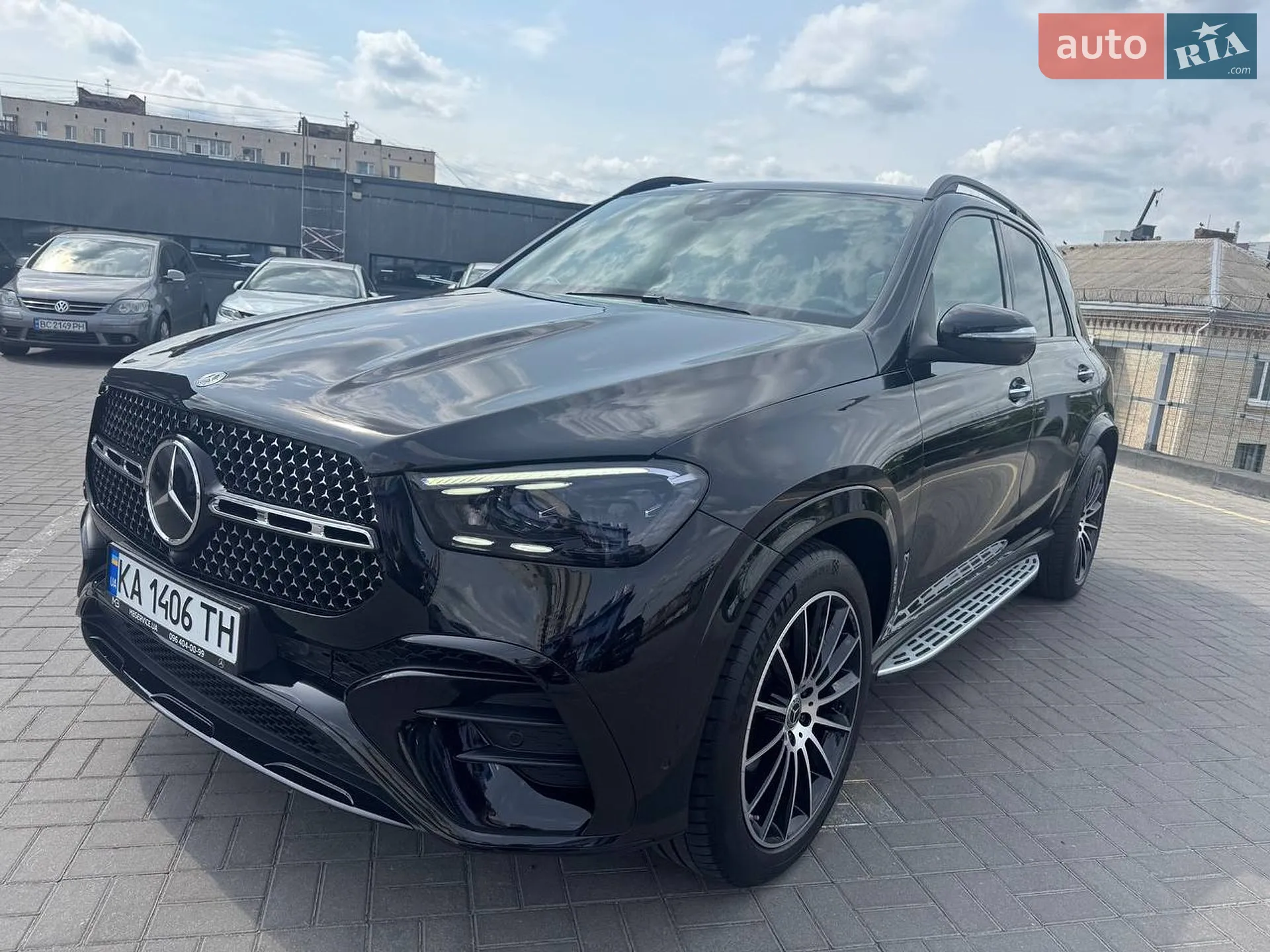 Mercedes-Benz GLE-Class 2023 VIN W1NFB3DB8RB100570 фото оголошення 2 з 30