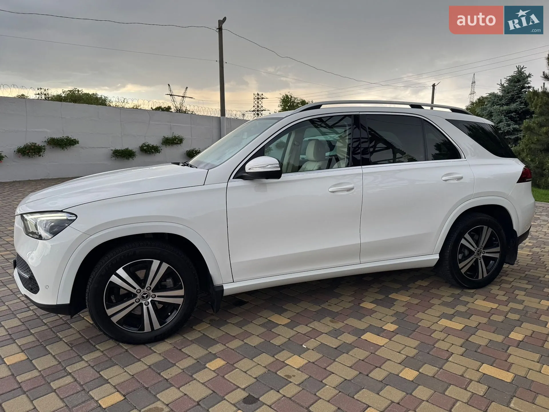 2019 Mercedes-Benz GLE - мініатюра 12