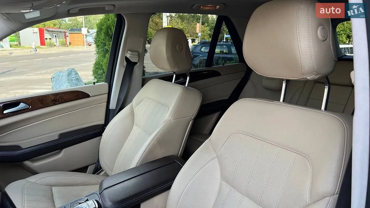 2016 Mercedes-Benz GLE - мініатюра 25