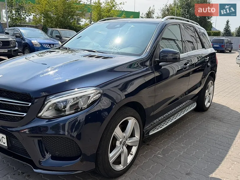 Mercedes-Benz GLE-Class