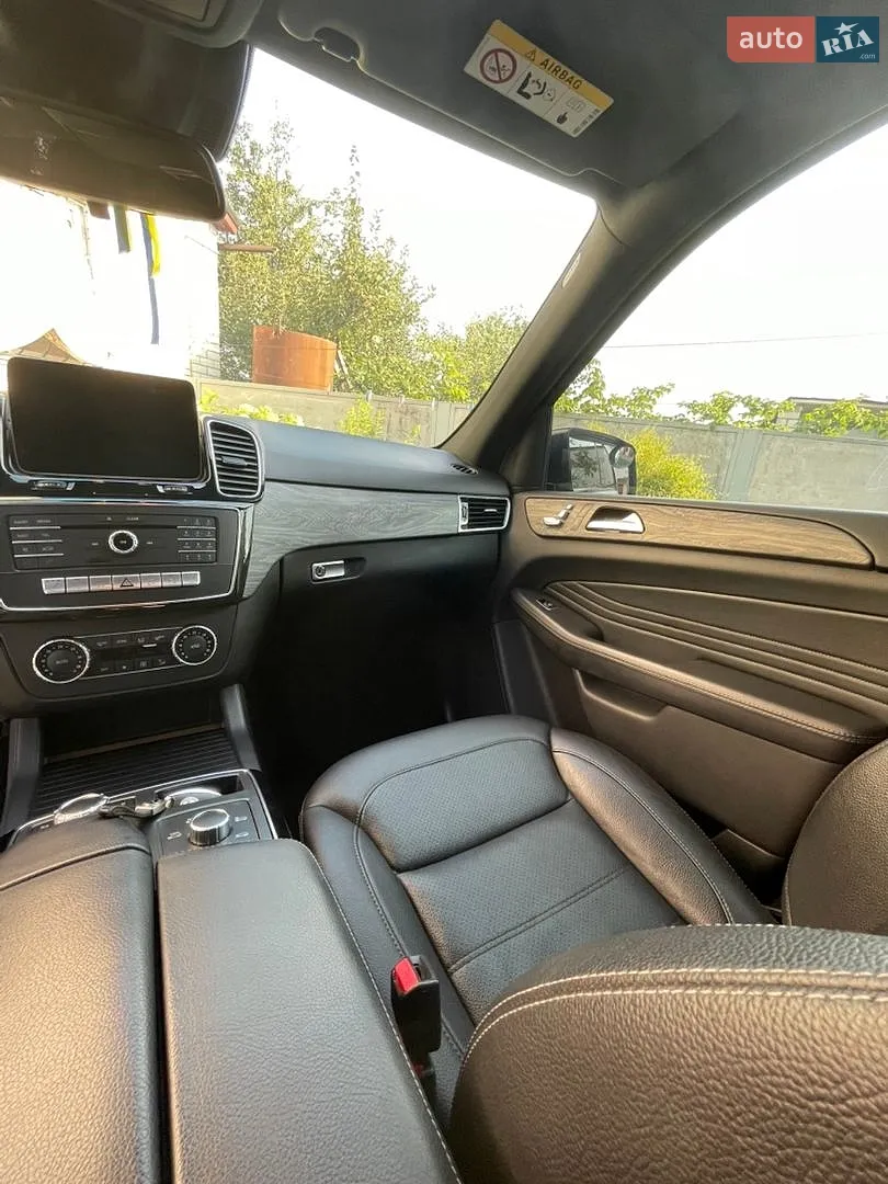 2017 Mercedes-Benz GLE - мініатюра 18