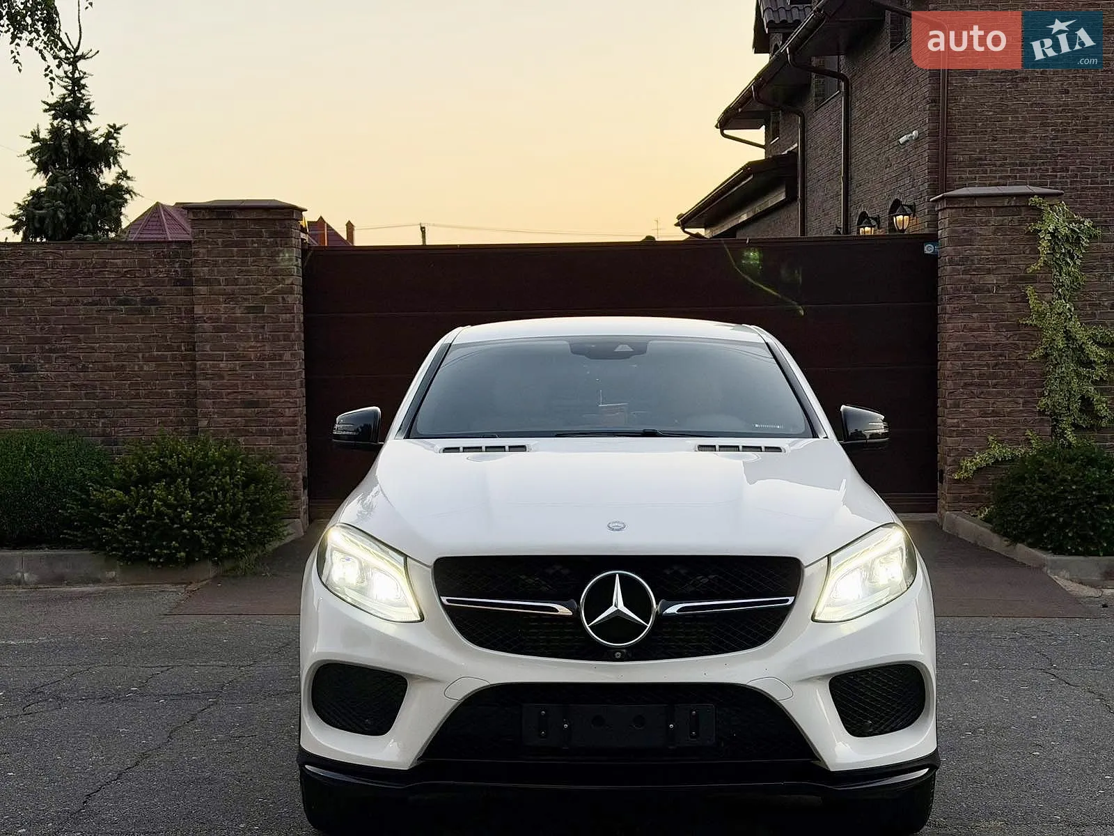 2015 Mercedes-Benz GLE - мініатюра 3