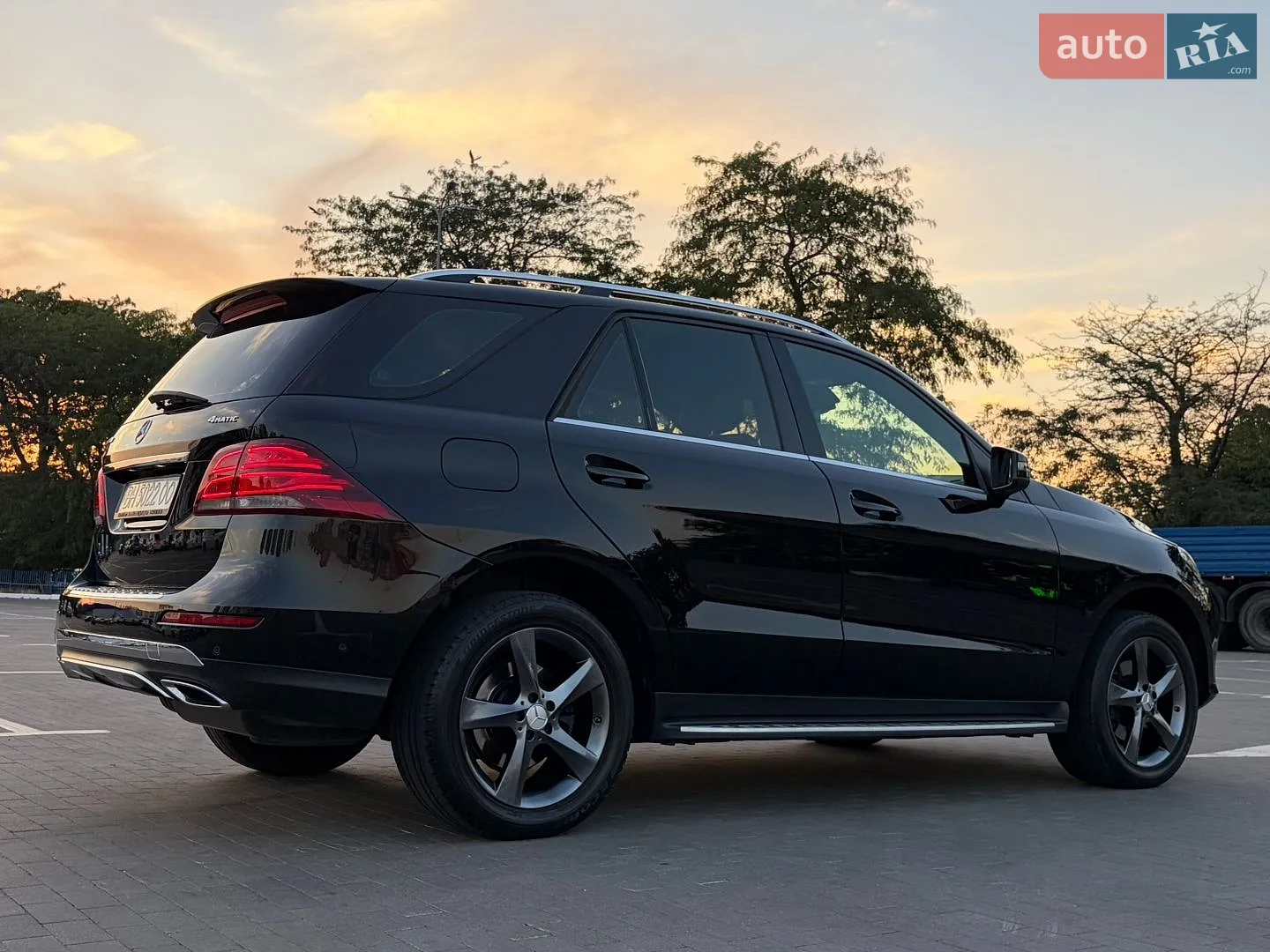 2016 Mercedes-Benz GLE - мініатюра 18