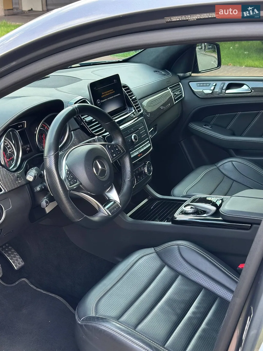 2018 Mercedes-Benz GLE - мініатюра 18