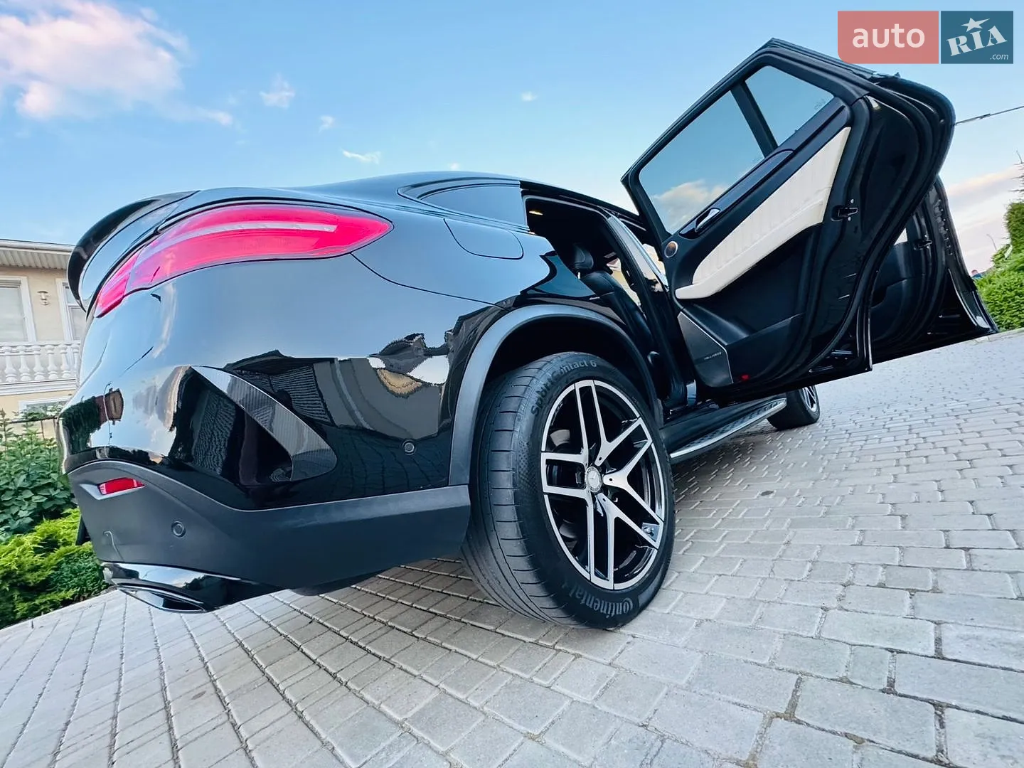 2016 Mercedes-Benz GLE - мініатюра 10