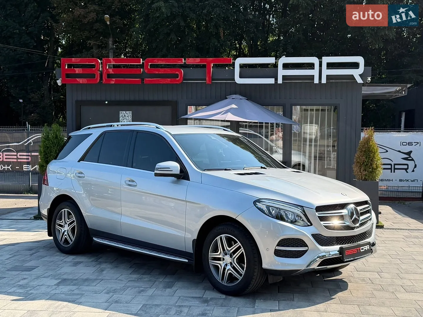 2016 Mercedes-Benz GLE - мініатюра 2