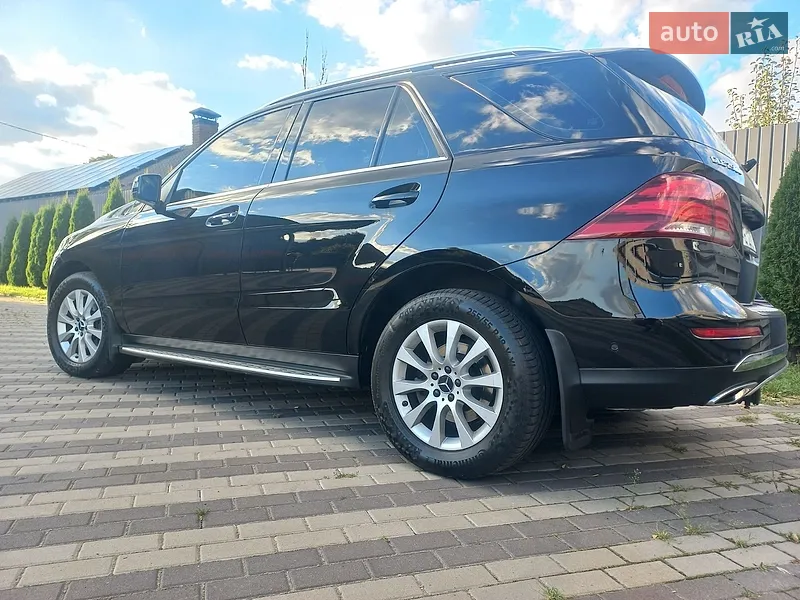 Mercedes-Benz GLE-Class