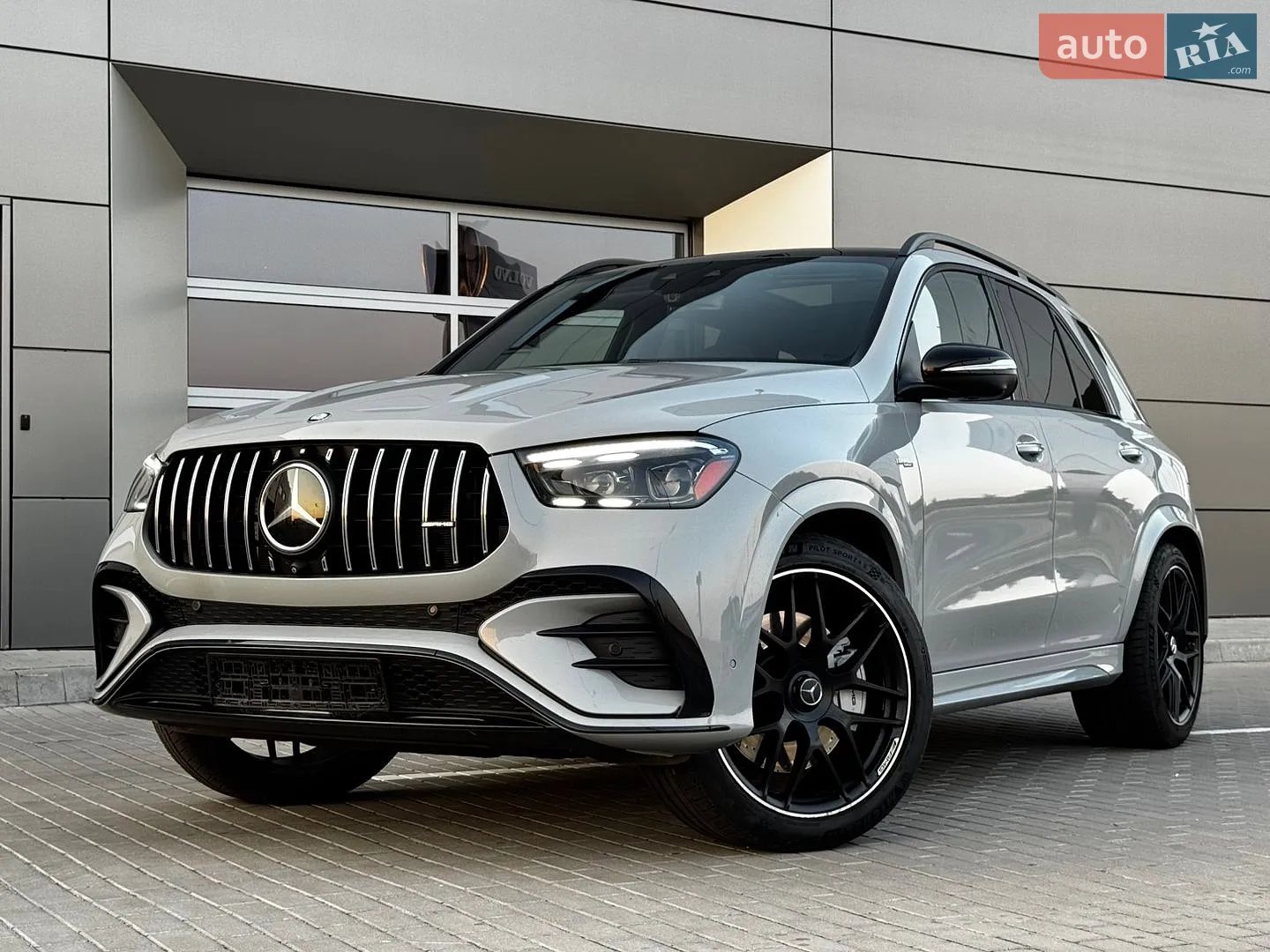 2023 Mercedes-Benz GLE - фото 1