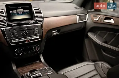 Mercedes-Benz GLE-Class 2017