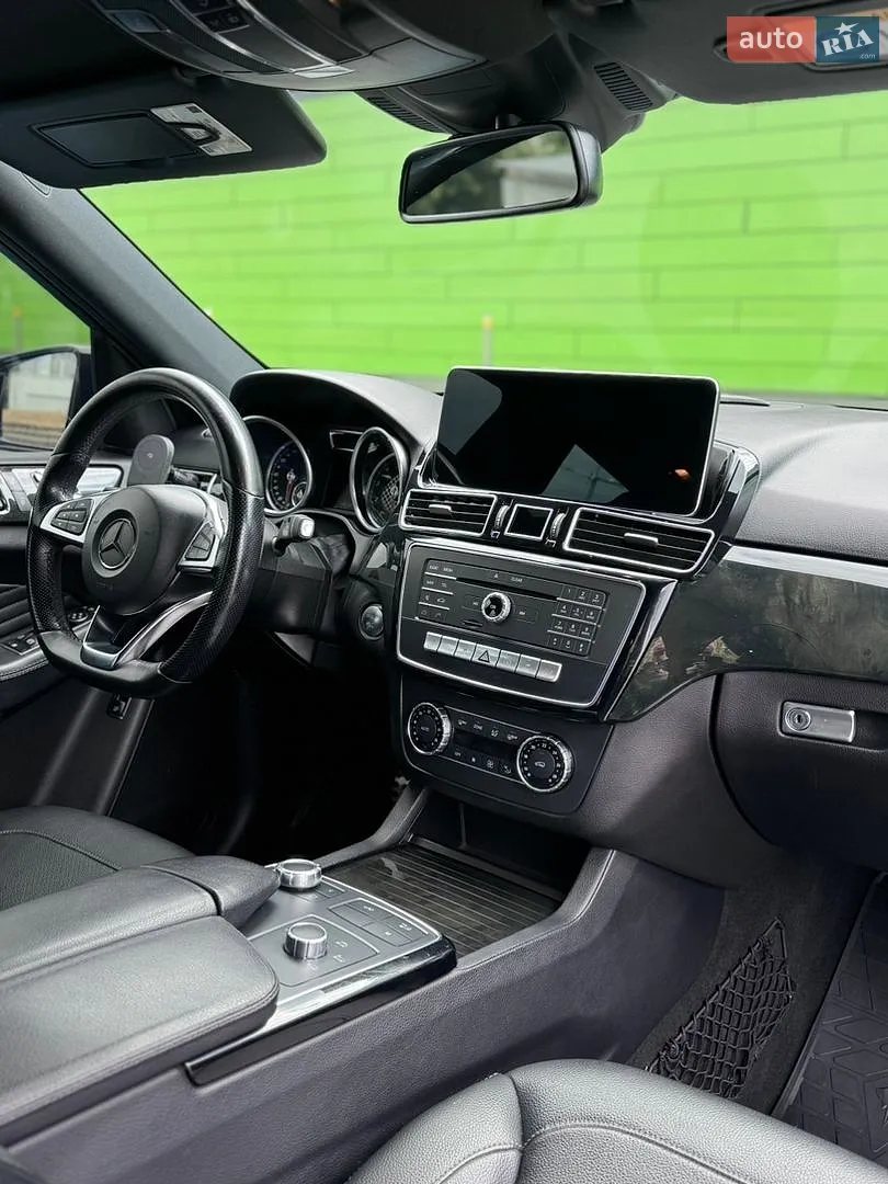 2017 Mercedes-Benz GLE - мініатюра 31