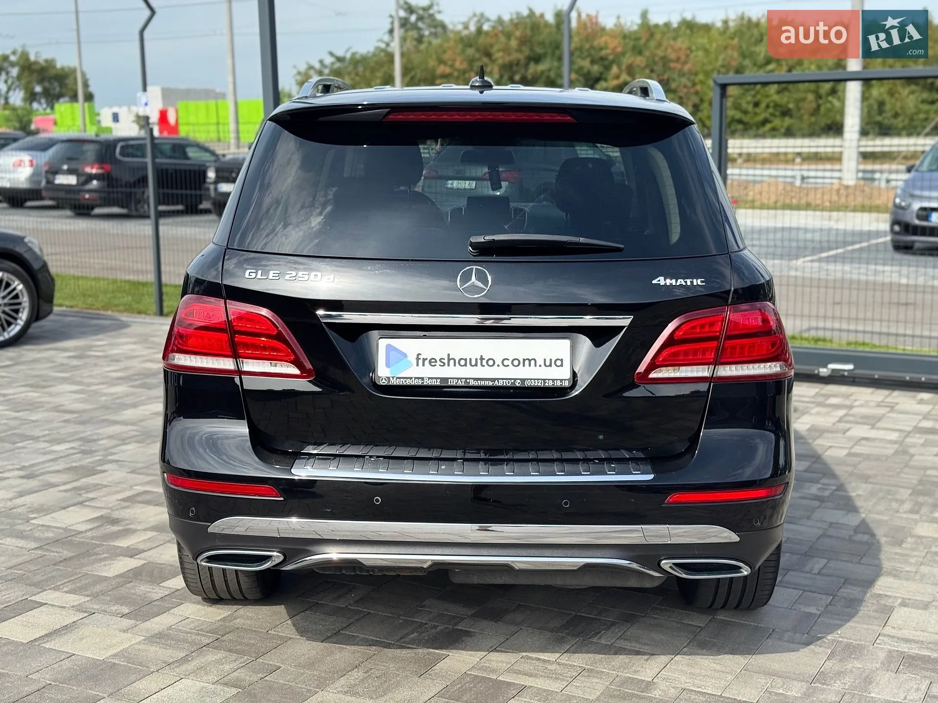 2017 Mercedes-Benz GLE - мініатюра 11