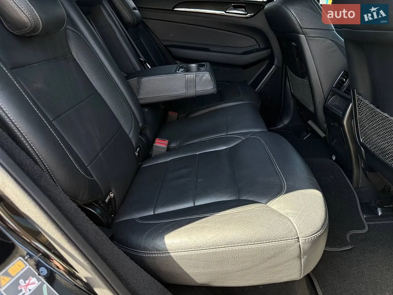 2016 Mercedes-Benz GLE - мініатюра 11