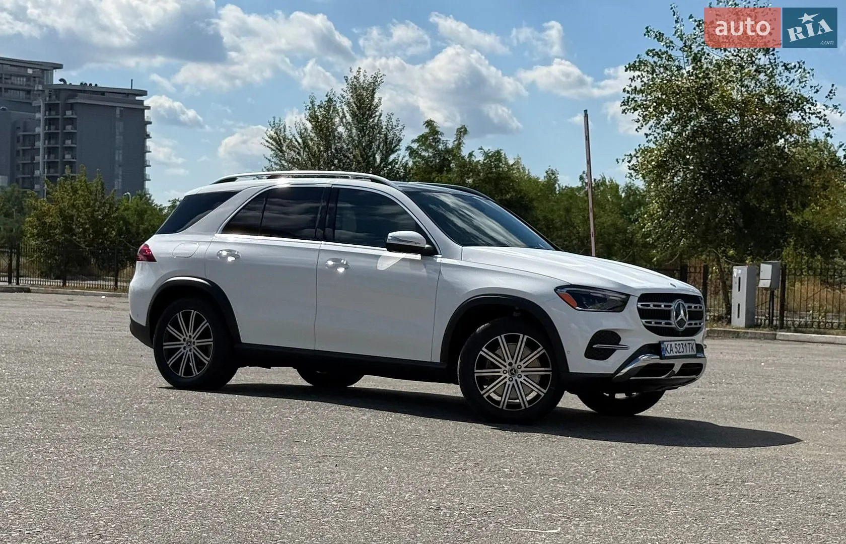 2024 Mercedes-Benz GLE - фото 1