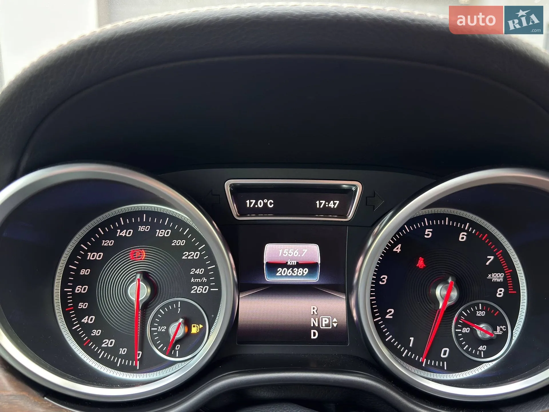 2016 Mercedes-Benz GLE - мініатюра 32