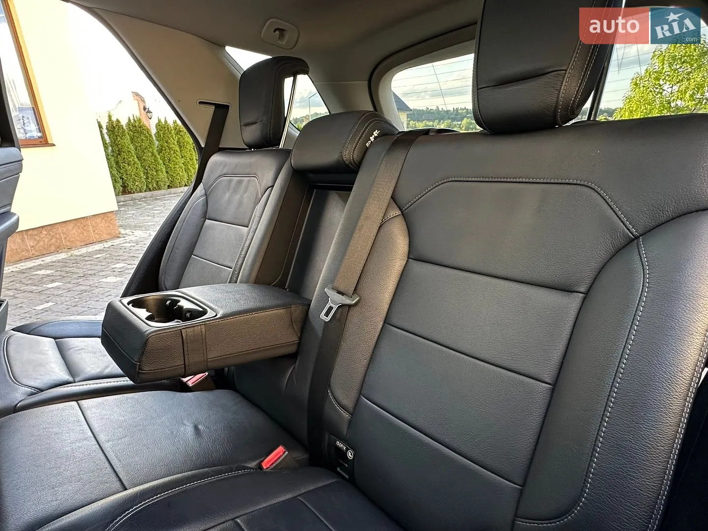 2016 Mercedes-Benz GLE - мініатюра 96