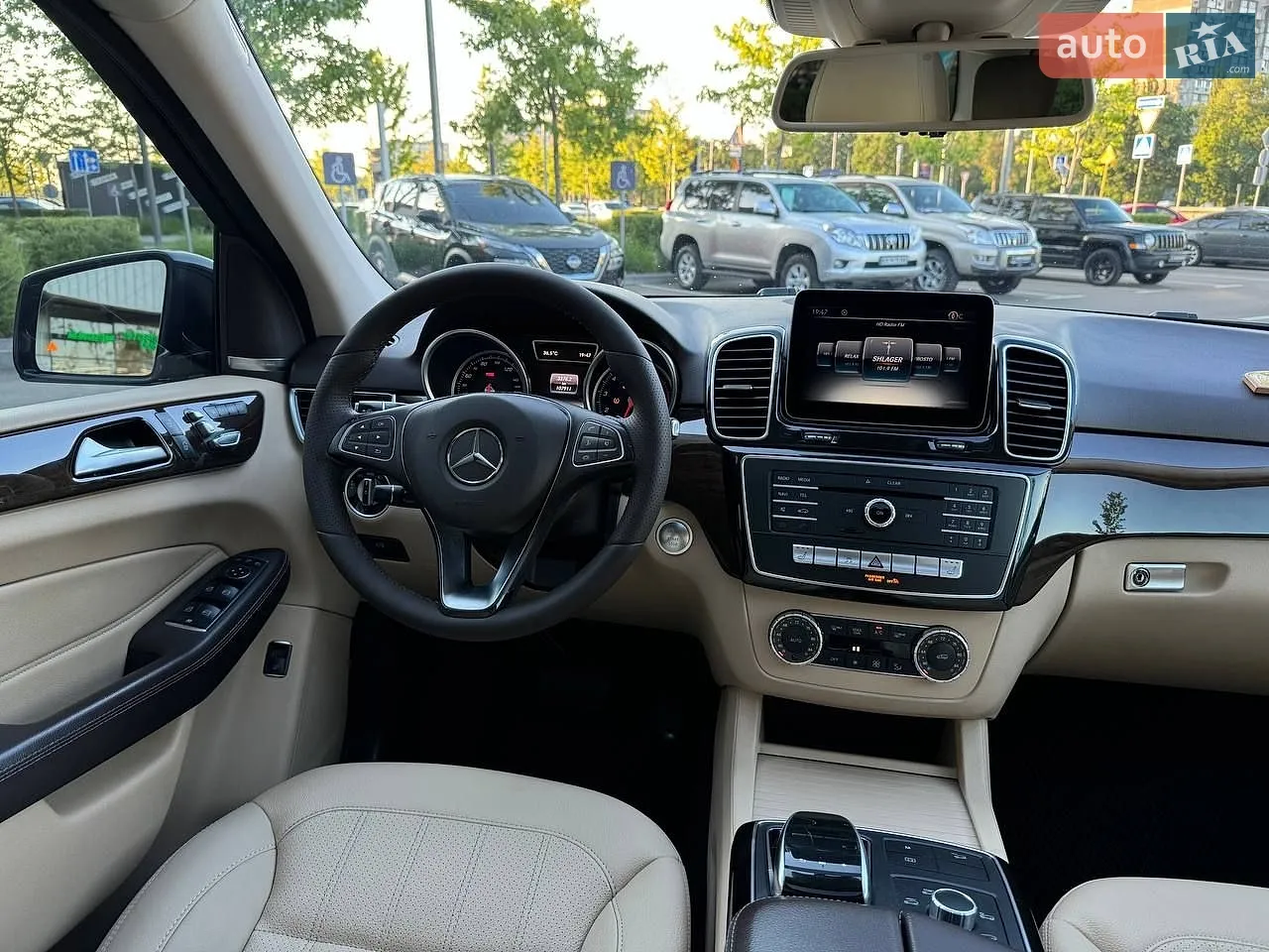 2017 Mercedes-Benz GLE - мініатюра 12