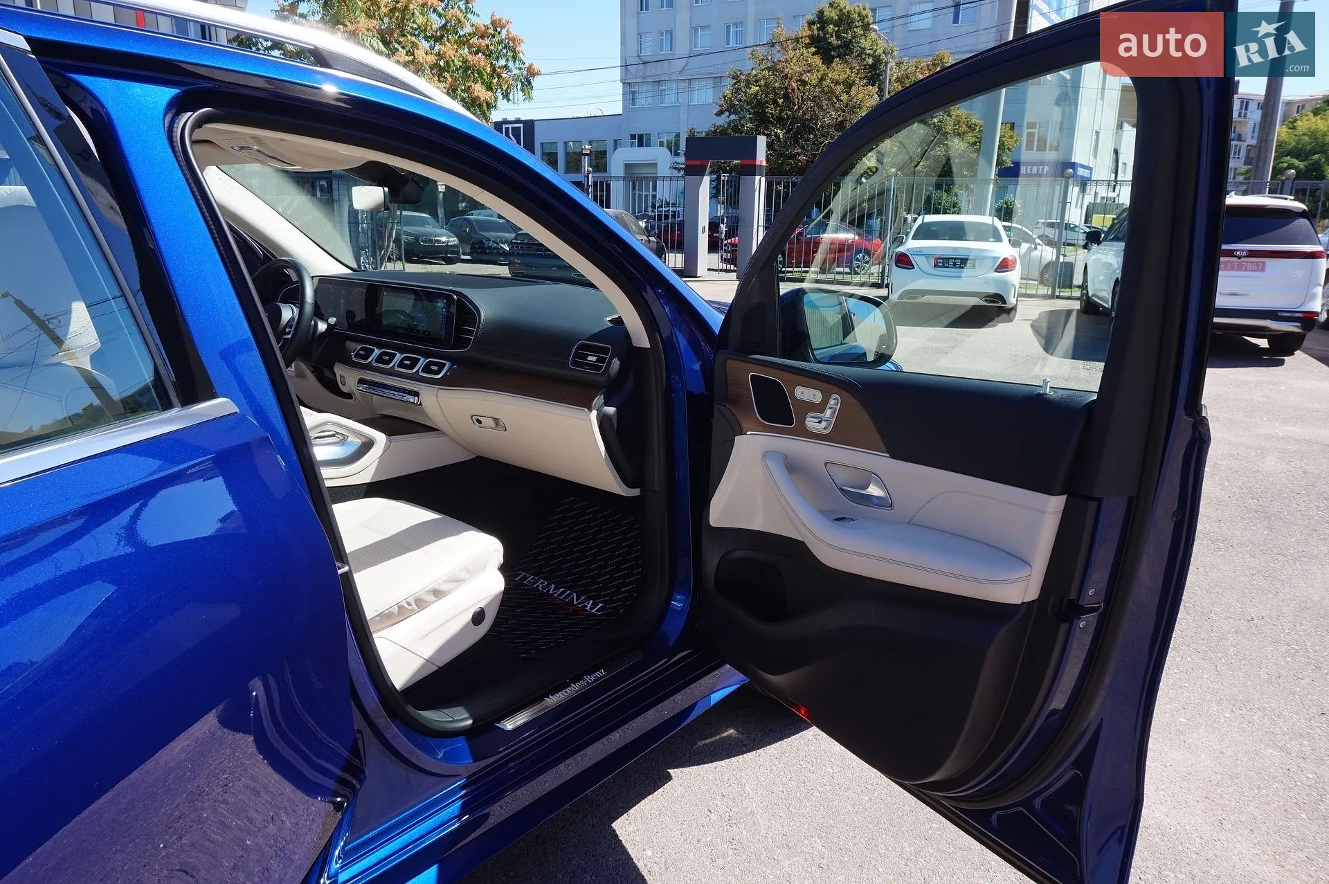 2021 Mercedes-Benz GLE - мініатюра 32