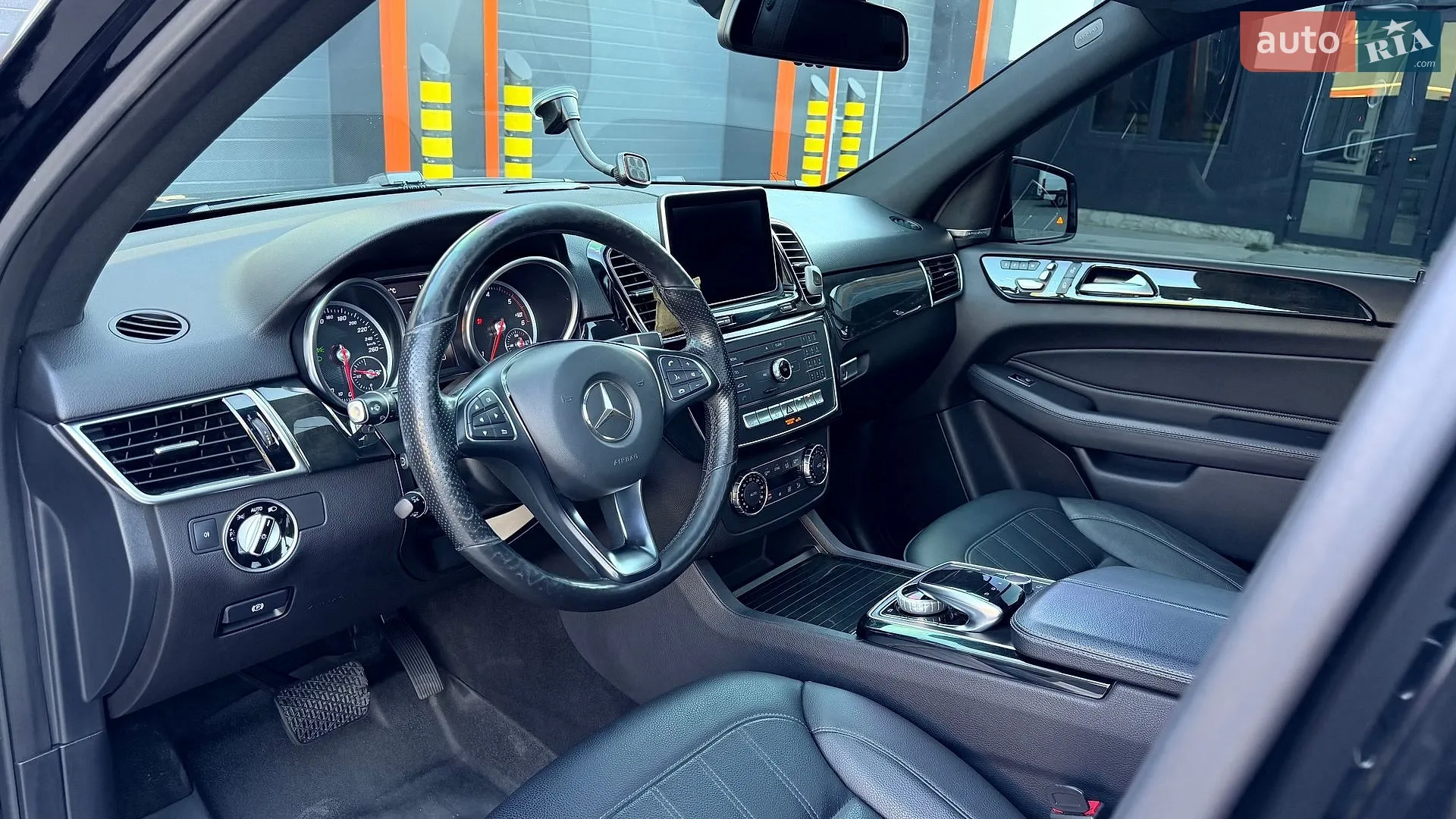 2015 Mercedes-Benz GLE - мініатюра 35