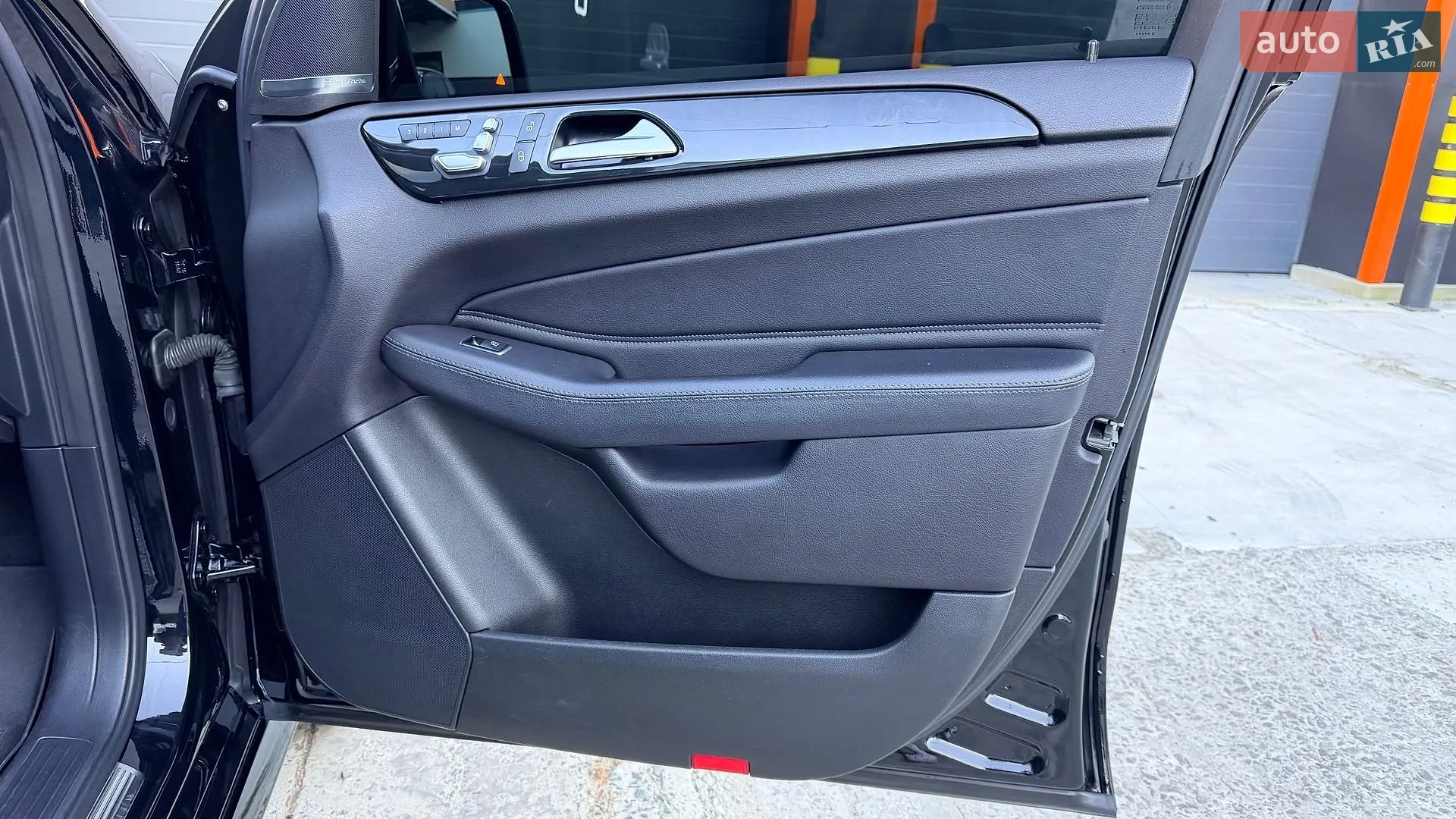 2015 Mercedes-Benz GLE - мініатюра 42