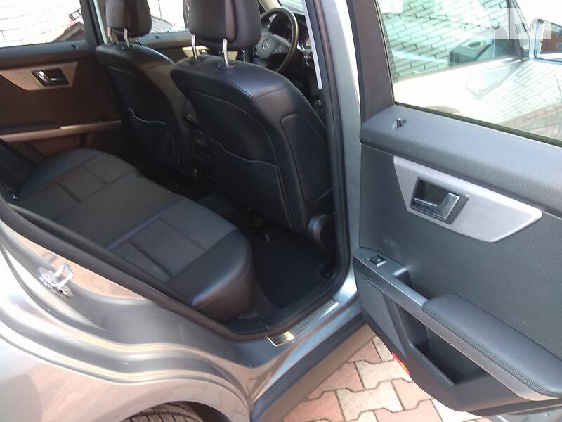 Внедорожник / Кроссовер Mercedes-Benz GLK-Class 2011 в Казатине