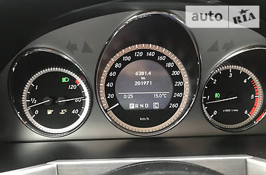 Позашляховик / Кросовер Mercedes-Benz GLK-Class 2009 в 