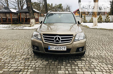 Позашляховик / Кросовер Mercedes-Benz GLK-Class 2009 в 