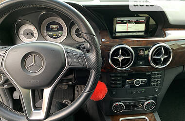 Позашляховик / Кросовер Mercedes-Benz GLK-Class 2014 в Києві